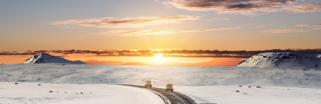 Selvkjørende tur i vinterlig eventyrland, Island.