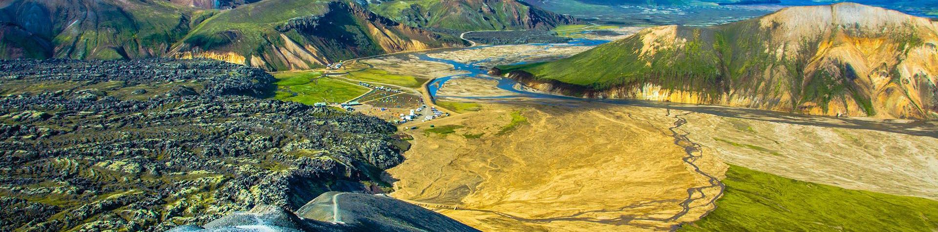 Fotturer og bad i varme kilder i det islandske høylandet