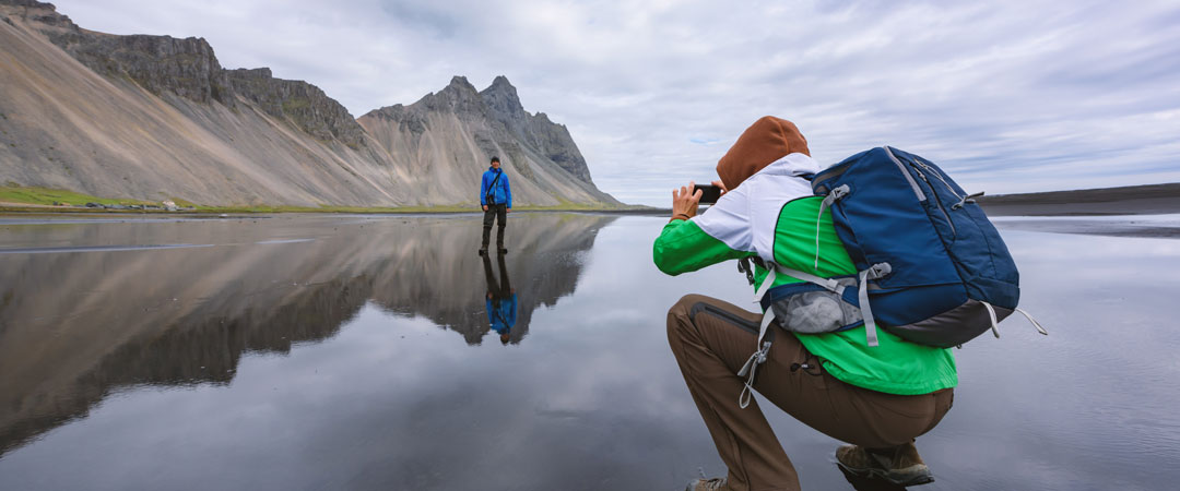 Friends photo session in Iceland.